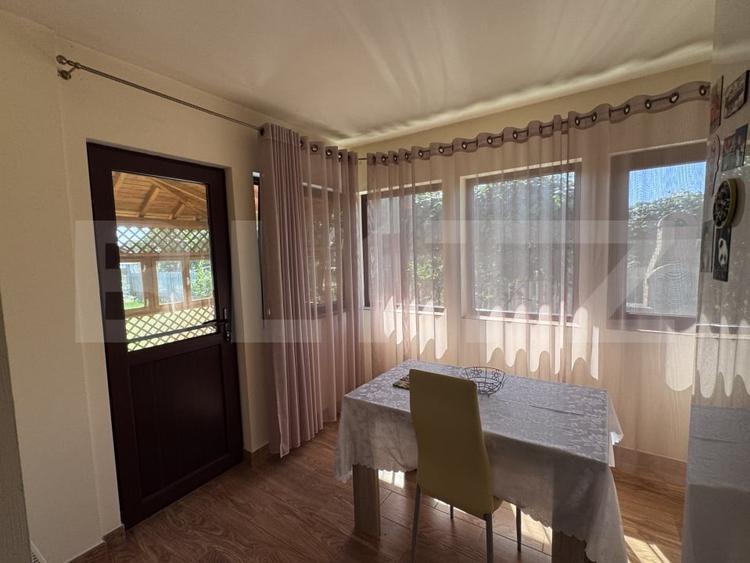 Casă individuală cu 6 camere cu Teren 667 Mp în Urleta