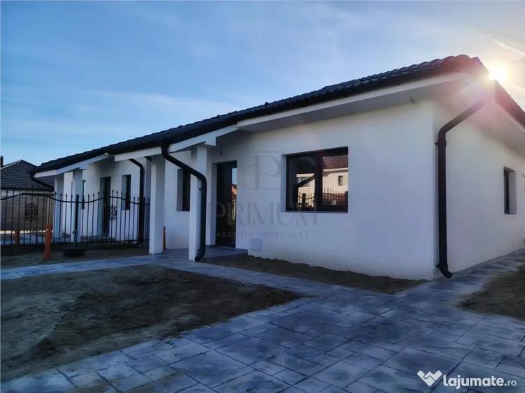 Casă cu 3 camere cu Teren 300 Mp în Calea Urseni
