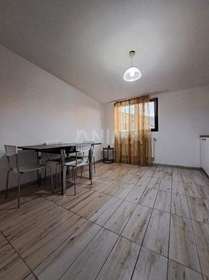 Apartament cu 3 camere semidecomandat, mobilat în Florești