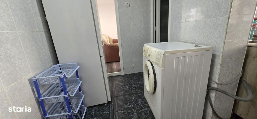 Vanzare apartament 2 camere, micro 11 Targoviste - 13