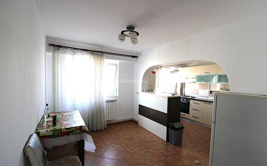 Apartament cu 3 camere in zona I. C. Frimu (pe Nae Leonard)