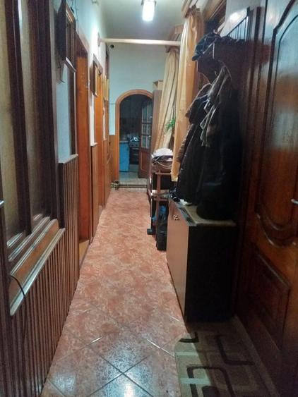 Casa fara curte ,73 mp, Imparatul Traian,pretabil birouri - 2