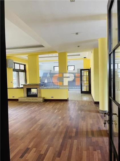 VANZARE CASA VILA 6 CAMERE 652 mp TEREN ZONA SISESTI SECTOR 1 - 20