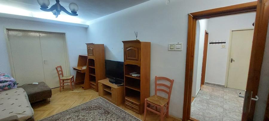 De vanzare ap 3 camere - str. Ceahlau - 105 000 euro - 2