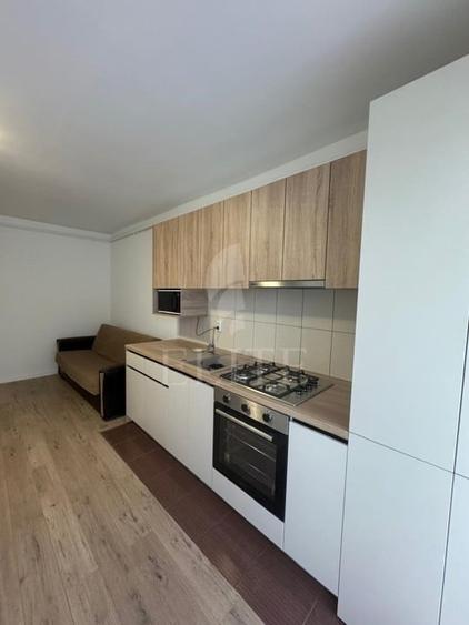 Apartament cu 2 camere semidecomandat, mobilat în Zorilor