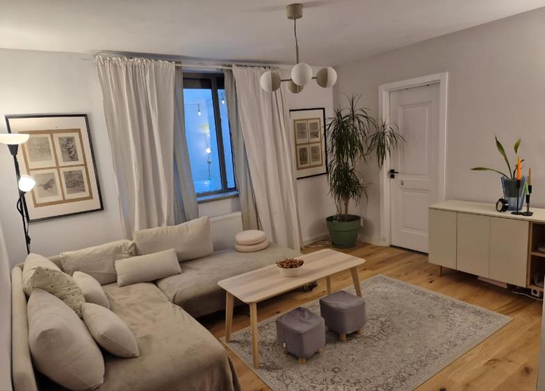 Ap. 2 camere mari + birou + boxa în vilă | Terasă | Victoriei - 1