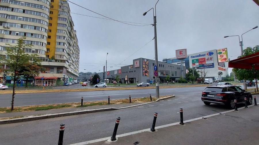 Vanzare spatiu comercial inchiriat Pantelimon- Mega Mall - 1