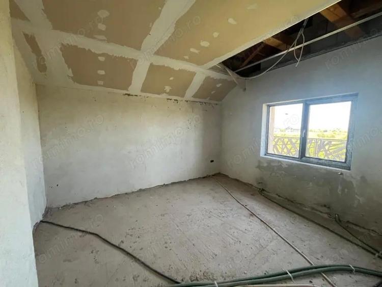 Casa P+1+Pod, 500 mp teren, zona lac Ghercesti - Aeroport Craiova - 11