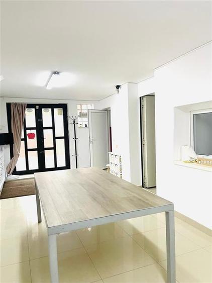 INCHIRIERE ANSAMBLU CASE VILE INDIVIDUALE IN ZONA  PRELUNGIREA GHENCEA SECTOR 5 - 30