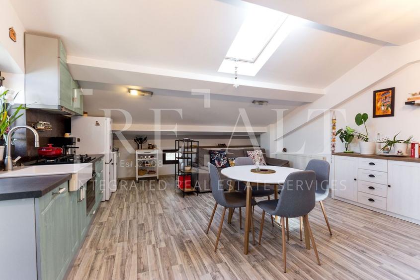 Vanzare apartament 2 camere | Mansarda, Boem | Expozitiei, 1 Mai - 7