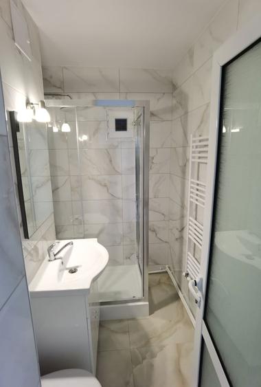 Inchiriez apartament cu doua camere - 14