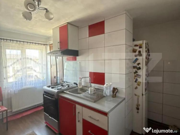 Apartament 4 camere, etaj intermediar, cartier Obcini - 3