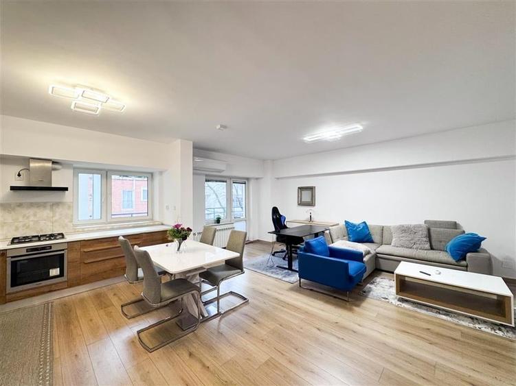 Apartament de inchiriat 3 camere Herastrau - 1