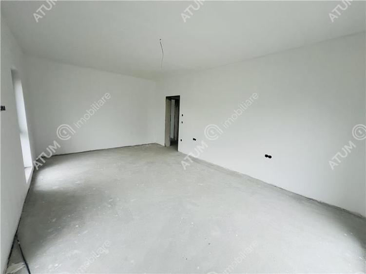 Apartament cu 3 camere si 2 balcone in Selimbar zona Shopping City - 13