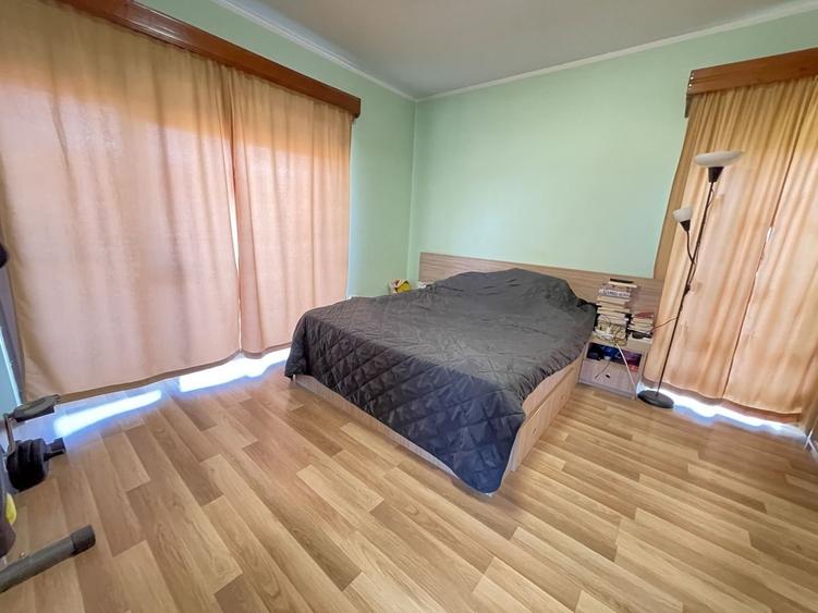 Casa spațioasă  P+1E,526 mp teren-strada liniștită. - 1