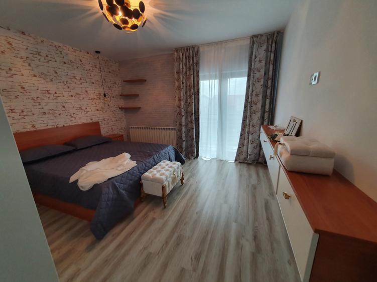 Vila cocheta Tunari zona noua, P+1+M - 7