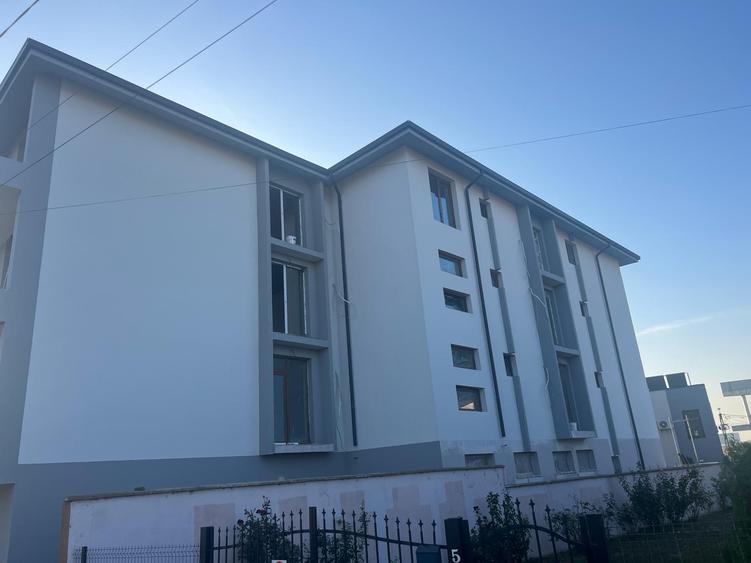 Vânzare/Inchiriere Azil Modern în Techirghiol - Parter + 3 Etaje - 4