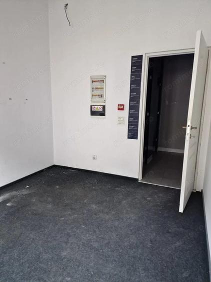 Zona Centrul Isoric Etaj 1 supr 140mp cu intrare separata din strada - 9