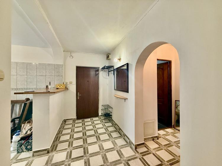 Nerva Traian, Octavian Goga, Mall Vitan - 10