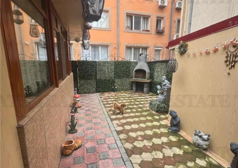 Apartament 3 camere plus curte proprie Eforie Nord - 10