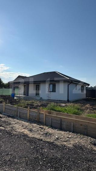 Casa moderna pe parter in Sanpetru,finisaje moderne,pregatita pentru tine - 4