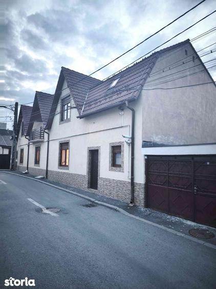 Casa impozanta in inimaSibiului,8camere ,saseasca,mobilier de colectie - 3