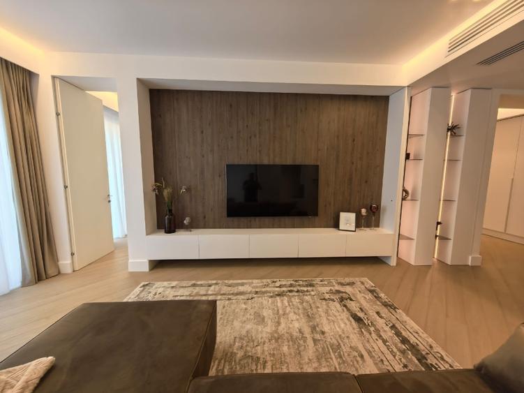 Direct proprietar - apartament 4 camere de inchiriat Cortina 126 Erou Iancu N. - 3