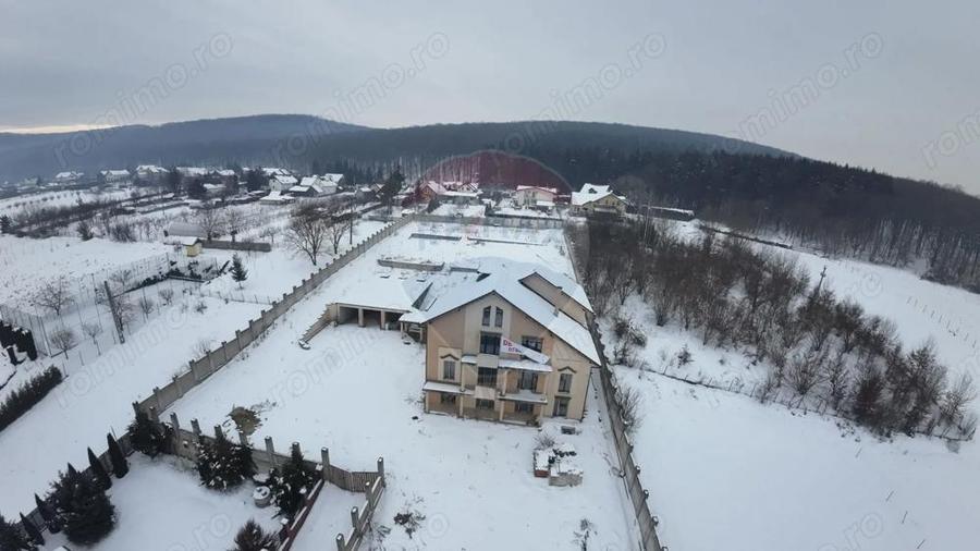 Oportunitate de investi?ie in apropierea noului spital din Livezeni - 2