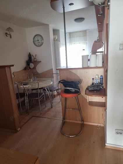 Ap tip PC , 3 cam , Nufarul , mobilat dotat et 4 cu acoperis, 2 pe palier , luminos, ocupabil - 18