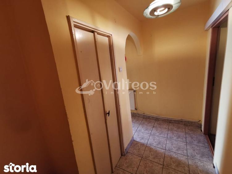 Re?i?a, apartament 4 camere (2X2), 120 mp, etaj 2, zona Universitate - 14