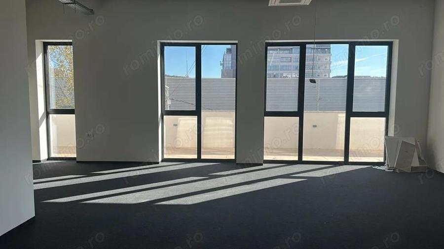 Semicentral - Inchiriere spatiu birouri/comercial - Str. Fabricii De Zahar - 15