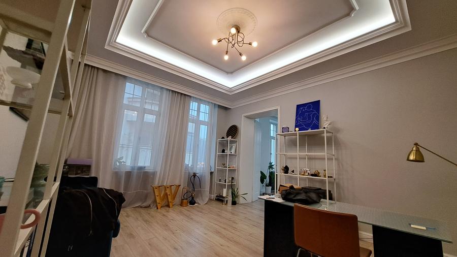 SPATIU BIROU - AMENAJAT LUX - PIATA UNIRII - 15