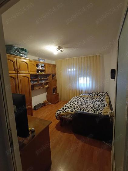 Aparent 2 camere zona lini?tita de vanzare! - 2