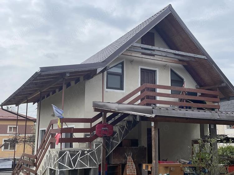 Buzesti(Farcasa), linga Biserica,casa 2 camere, baie, beci , anexe ,20 ari gradina ,pret 68.000 euro - 4