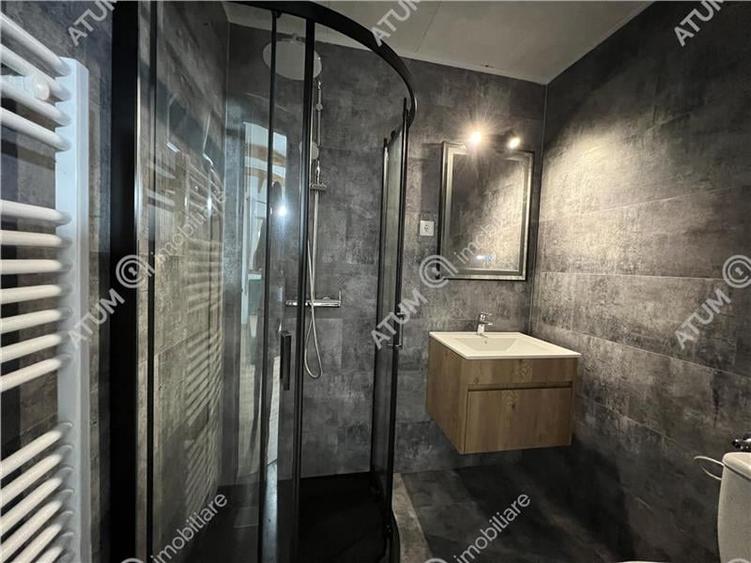 Cabana cu 7 camere 7 bai si teren 1000 mp in Avrig zona Mlaci - 19