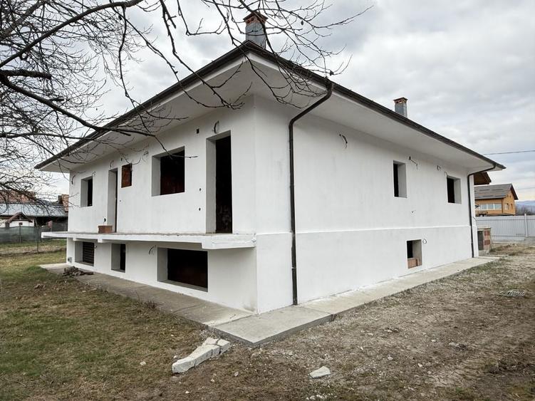 Casa noua in Calimanesti - 7