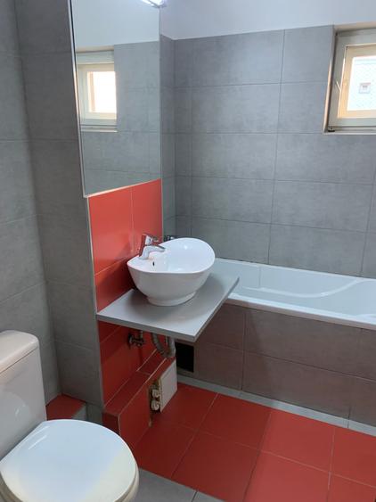 3 camere nemobilate - Calea Victoriei - bloc 1980 - locuinta sau birouri - 8