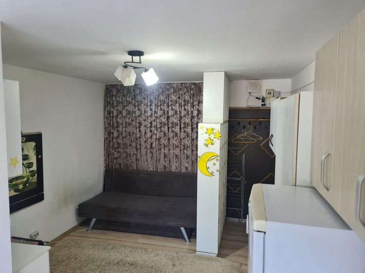 Inchiriez garsonieara parter nufarul - 4