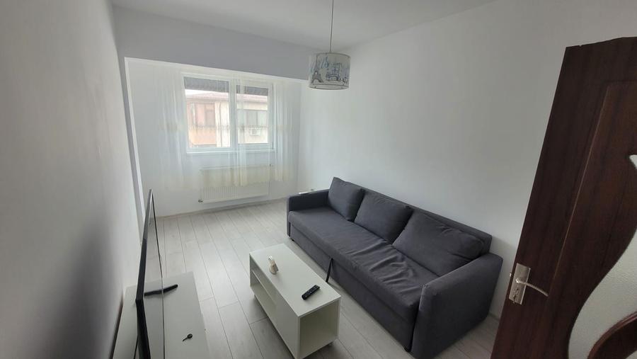 Ofer spre inchiriere ap 2 camere la 8 min de metrou - 2