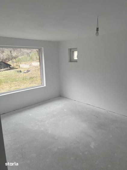 ATENTIE,OFERTA DE NERATAT!!! PROPRIETATE APROAPE DE PARTIA DE SCHI - 6