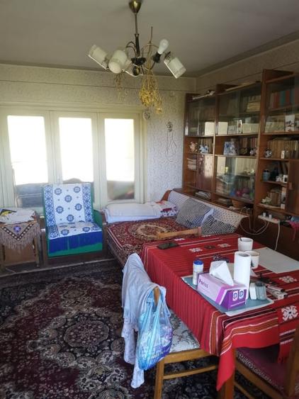 Apartament 3 camere, decomandat, 1 Mai vizavi de Spitalul Nr 1 ,  pe Insula - 1