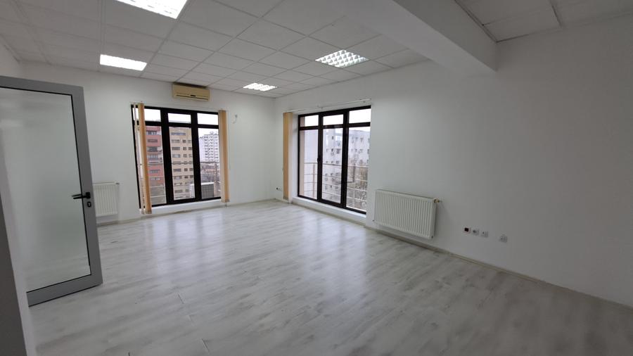 SPATIU BIROU- CLADIRE BIROURI PREMIUM- COSTURILE UTILITATILOR SUNT INCLUSE - 16