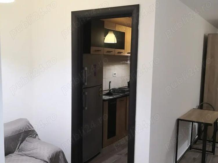 Militari Rezident Str. Rezervelor Garsoniera mobilata utilata, demisol, bloc c-t - 1