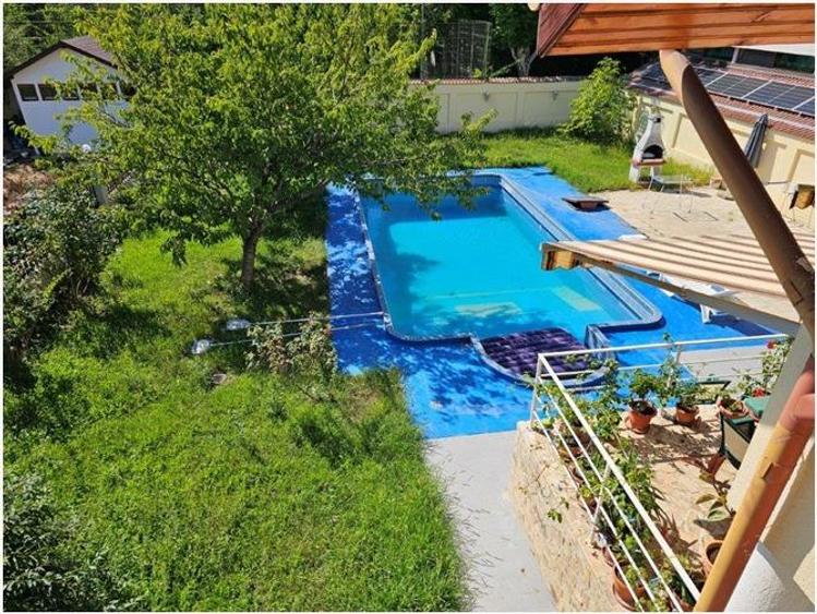 Vila eleganta D+P+1+M | 649 mp | piscina exterioara| renovata complet | Pipera - - 3