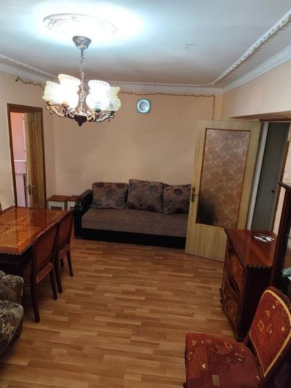 Inchiriez apartament 3 camere - 3