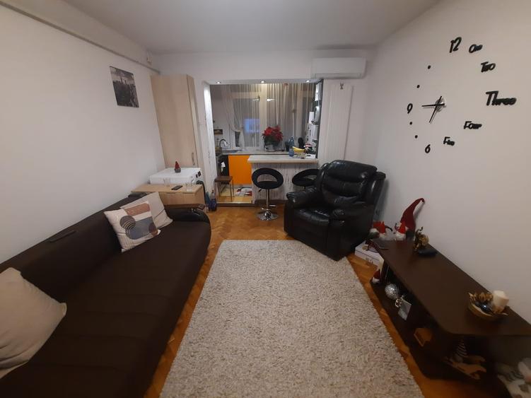 Apartament cu 2 camere transf. in 3 camere, etaj 2/4, zona Tatarasi - 2