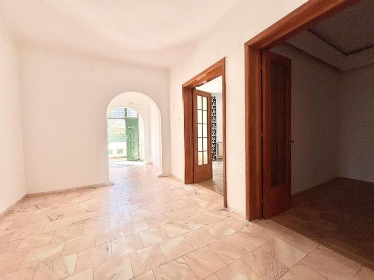 Ideal Birouri cu curte de inchiriat zona Floreasca - 12