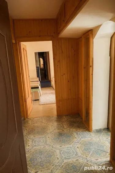 Parcul 22 Decembrie , apartament 2 camere tip Q , etaj 1, semidecomandat - 2