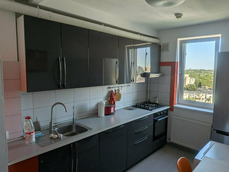 Apartament cu 2 camere semidecomandat în Sud