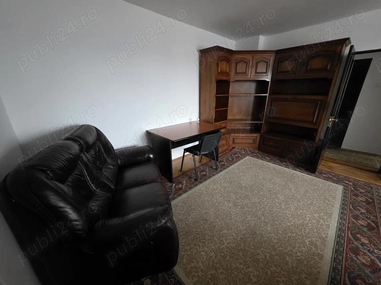 Inchiriez apartament 4 camere central - 8